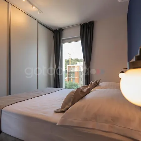 Luxury Designed Apt Osejava - Free Beach Parking & Garage Apartment Makarska